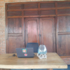 Отель Capital O 93994 Dalem Kamulyan Syariah Guest House, фото 2