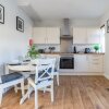 Отель Allan House - 2 Bedroom, Newbiggin by the Sea, фото 16