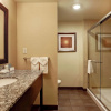Отель Hampton Inn by Hilton Chilliwack, фото 33