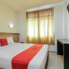 Отель RedDoorz Plus near Palembang Trade Center 2, фото 4