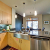 Отель Mammoth Lakes Condo w/ Fireplace: Near Skiing!, фото 5