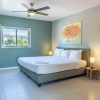 Отель Talk of the Town Inn & Suites, фото 7