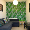 Отель Tropical Apartment, 10 min from Blackpool tower, outside space, sleeps 12, фото 11
