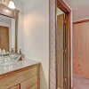 Отель Huge Ski-In Ski-Out Condo - CM116 by RedAwning, фото 8