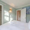 Отель Spacious 2 Bedroom Flat in Wandsworth, фото 4