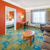 Отель La Quinta Inn & Suites by Wyndham Sherman, фото 14