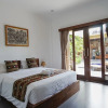 Отель D'Meten Guest House Canggu, фото 27
