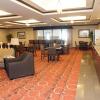 Отель Holiday Inn Express Hotel & Suites Cambridge, фото 21
