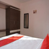 Отель OYO 26151 House Khas Pranaam Apartment, фото 11