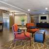 Отель Comfort Suites Bethlehem Near Lehigh University and LVI Airport, фото 42