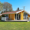 Отель 10 Person Holiday Home in Humble, фото 2