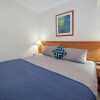 Отель Barrington, 709/35-45 Shoal Bay Road, фото 1