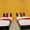 Отель OYO 92097 Hotel Sejahtera Syariah, фото 23