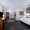 Отель La Quinta Inn & Suites by Wyndham Morgantown, фото 2