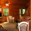 Отель Whispering Falls 2 Bedroom Cabin, фото 2