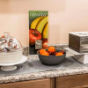 Отель La Quinta Inn & Suites by Wyndham Fayetteville I-95, фото 13