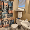 Отель Upper Deck Hotel and Bar - Adults Only, фото 10