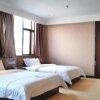 Отель World Crown Hotel Liuzhou, фото 6