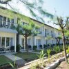 Отель Royal Regantris Villa Karang в Гили Аир