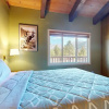 Отель Chateau Blanc 25 Cozy with Gorgeous Mountain Views, On the Shuttle Route, by RedAwning, фото 28