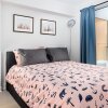 Отель Gorgeous 1BR Sleeps 4 in Griffintown, фото 1