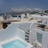 Отель Roofs of Chora, Townhouse with Rooftop Pool - Adults Only, фото 15