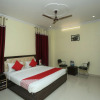 Отель OYO 16995 Sr Blessings, фото 19