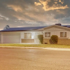 Отель Cozy, Modern & Newly Remodeled Mesa Home Pet Friendly 3 Bedroom Home by Redawning, фото 1