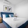 Отель Trendy Livingstyle 2br@moonee Ponds Wifi+parking, фото 4