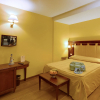 Отель La Plumeria Hotel, фото 2