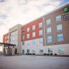 Отель Holiday Inn Express & Suites Sterling, an IHG Hotel в Стерлинге