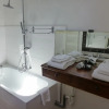 Отель Chambre et table dhôtes le Roc sur lOrbieu, фото 9