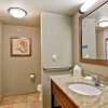 Отель Hampton Inn and Suites New Hartford/Utica, фото 8