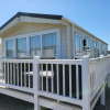 Отель Remarkable 2-bed Lodge in Clacton-on-sea, фото 16