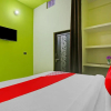 Отель OYO Flagship 806679 Hotel A T S, фото 9