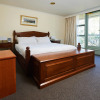 Отель Mt Buller Chalet Hotel & Suites, фото 3