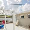 Отель Bay Street Bungalow ~ Patio and Outdoor Play Area!, фото 17