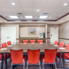 Отель Hampton Inn & Suites Madison / Downtown, фото 14
