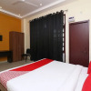 Отель OYO Flagship 27925 Kotra House Gomtinagar, фото 21
