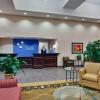 Отель Holiday Inn Express and Suites Kincardine в Кинкардине