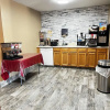 Отель Designer Inn & Suites, фото 8