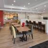 Отель TownePlace Suites by Marriott Edmonton Sherwood Park, фото 9