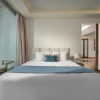 Отель Exclusive 120sqm 2bdr Corner Suite Rooftop Pool, фото 4