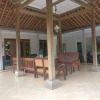 Отель Homestay Putra Mandiri, фото 1