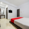 Отель OYO 26974 Hotel S G International, фото 7