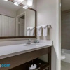 Отель Mainstay Suites At Metro Center, фото 11