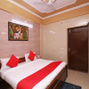 Отель OYO 12933 Hotel Braj Bhawana, фото 2