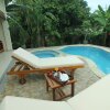 Отель Villa Beranda Kecil, Private Garden, Swimming Pool and Housekeeper in North Bali, фото 17