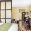 Отель Comfort Suites Lexington, фото 3