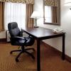 Отель Holiday Inn Express Hotel & Suites Lexington-Hwy 378, фото 6
